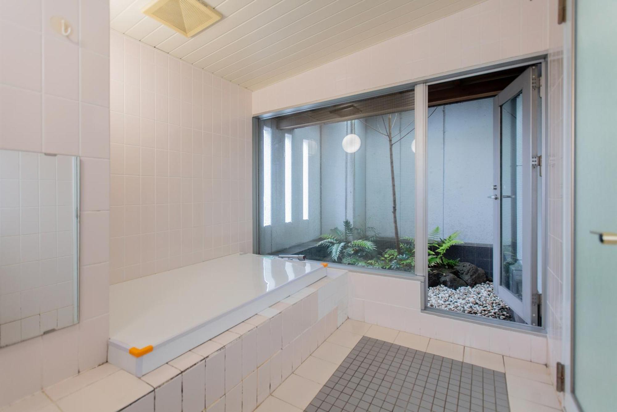 Skyview Serenity Duplex Shinjuku *